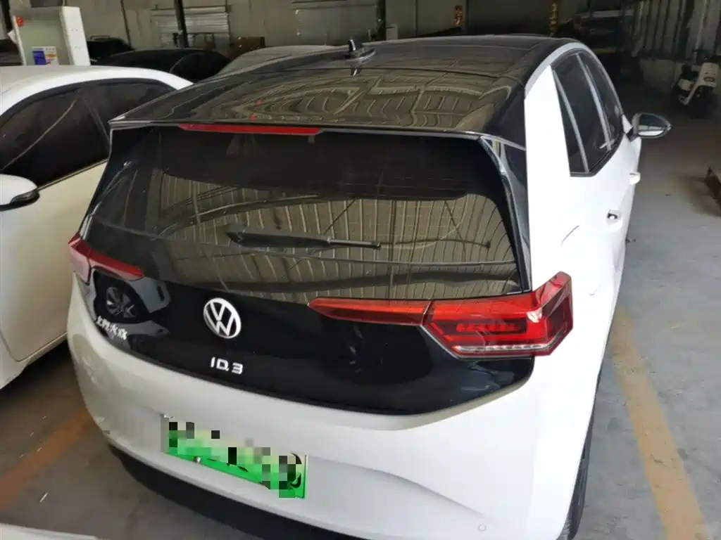Volkswagen ID.3 2024 Outstanding Edition фото 6