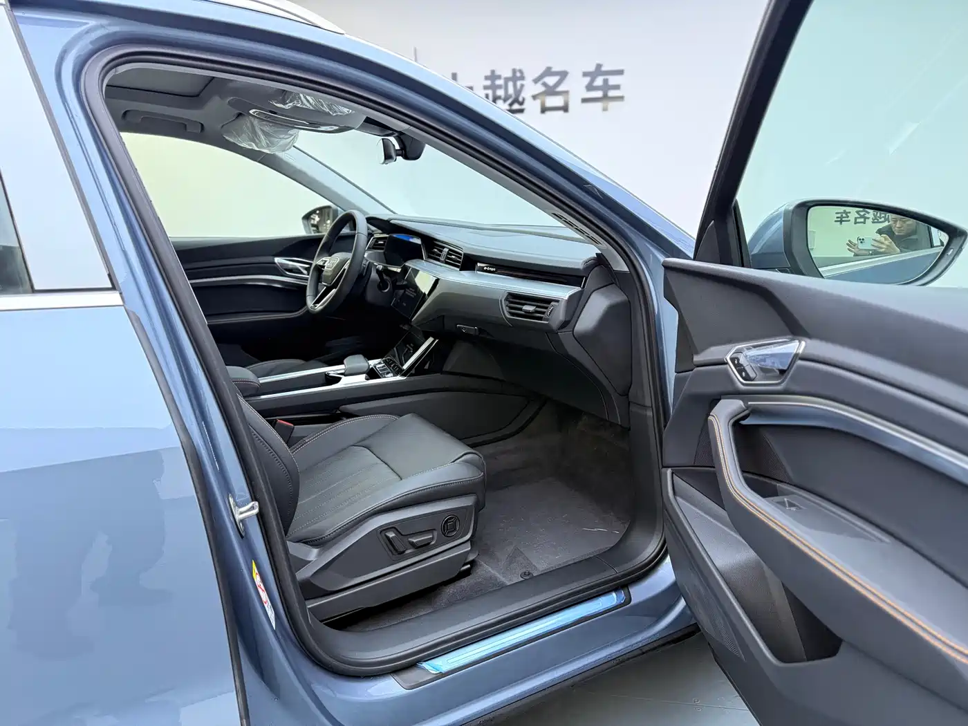 Audi e-tron 2021 50 quattro Luxury фото 15