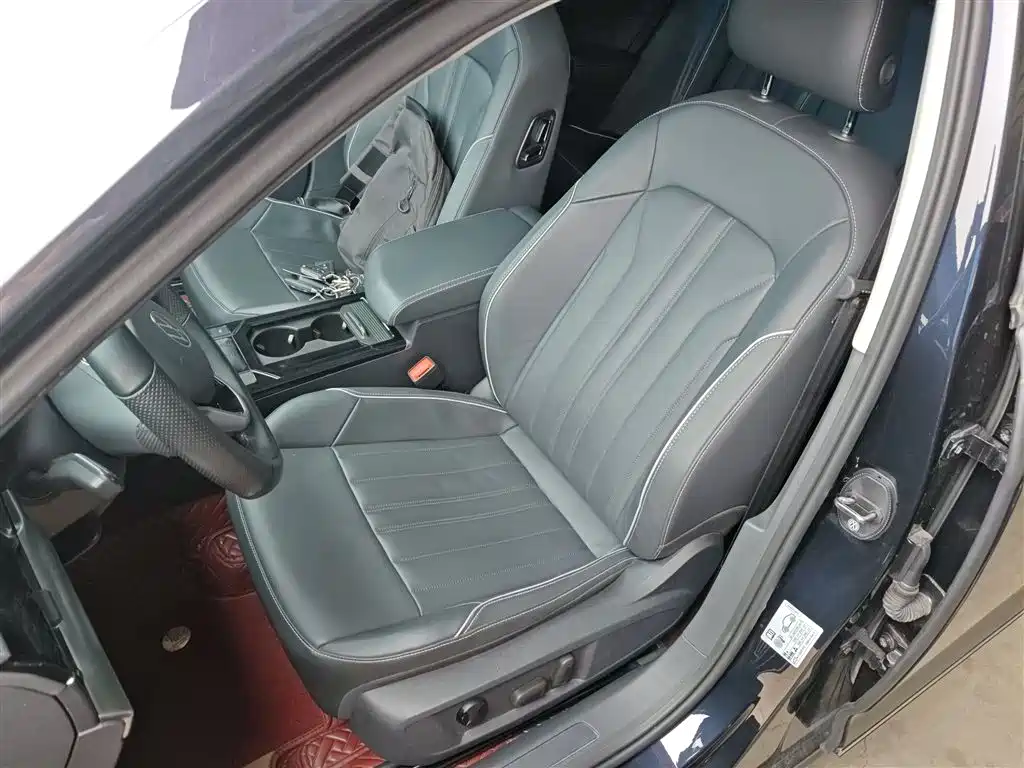 Volkswagen Passat 2023 Facelift 330TSI Elite Edition фото 15
