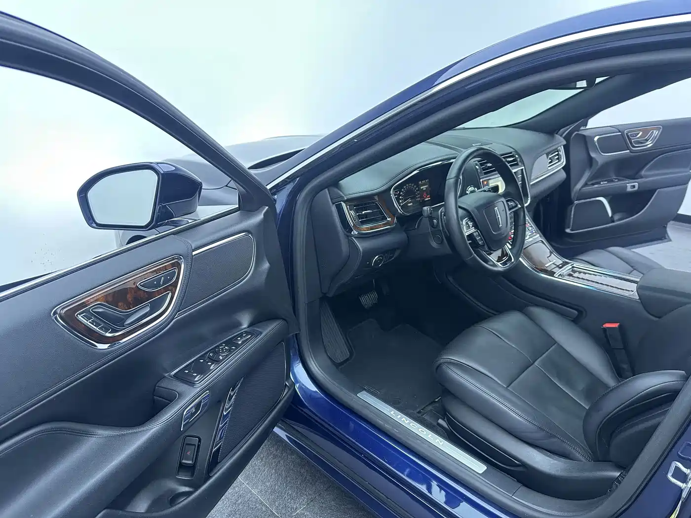 Lincoln Continental 2018 2017 2.0T 2WD Elegance Edition