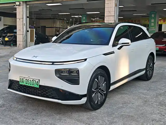 XPeng XPeng G9 2022 570 Pro