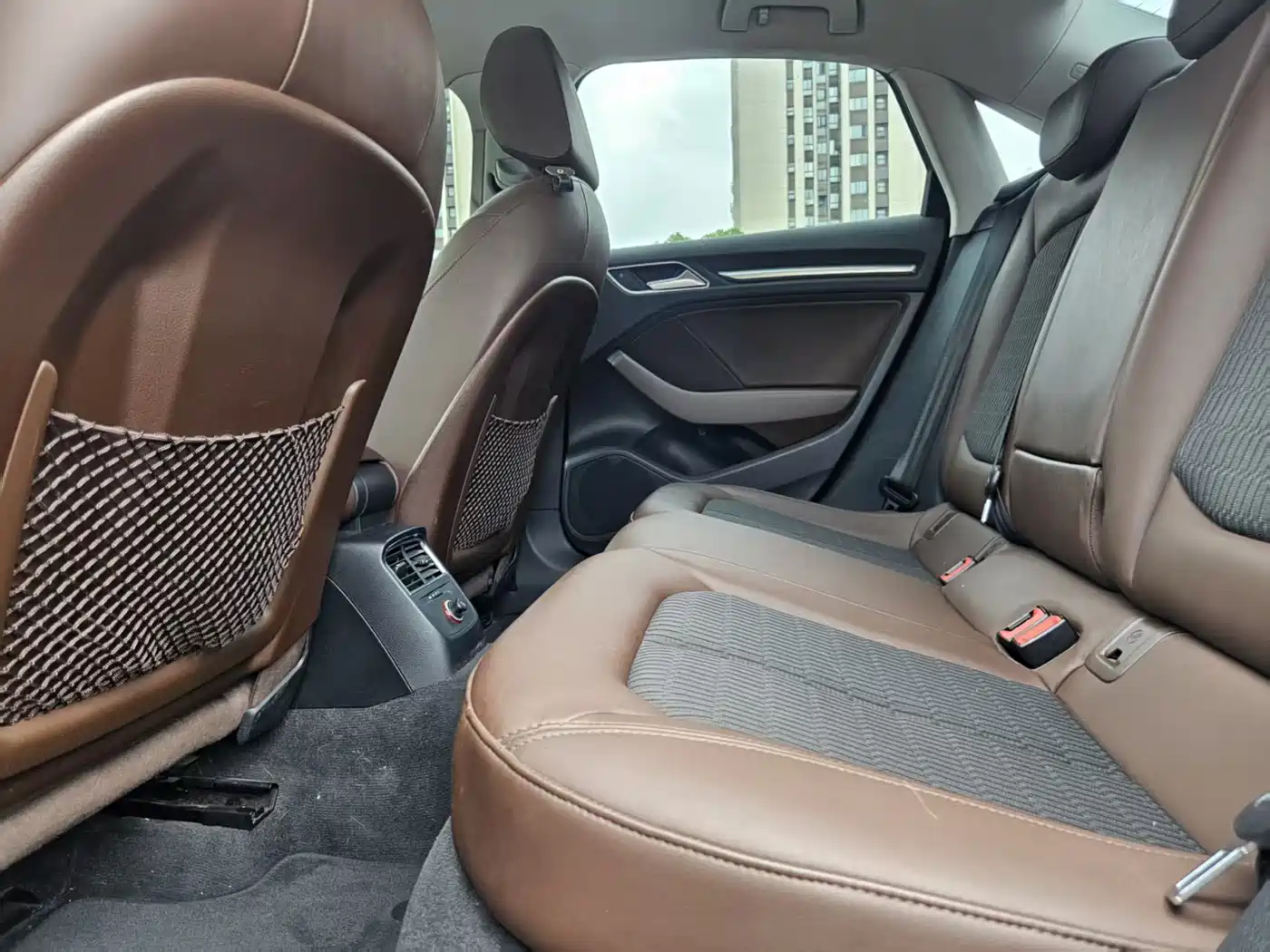 Audi A3 (Import) 2014 Limousine 40 TFSI S line Comfort фото 13