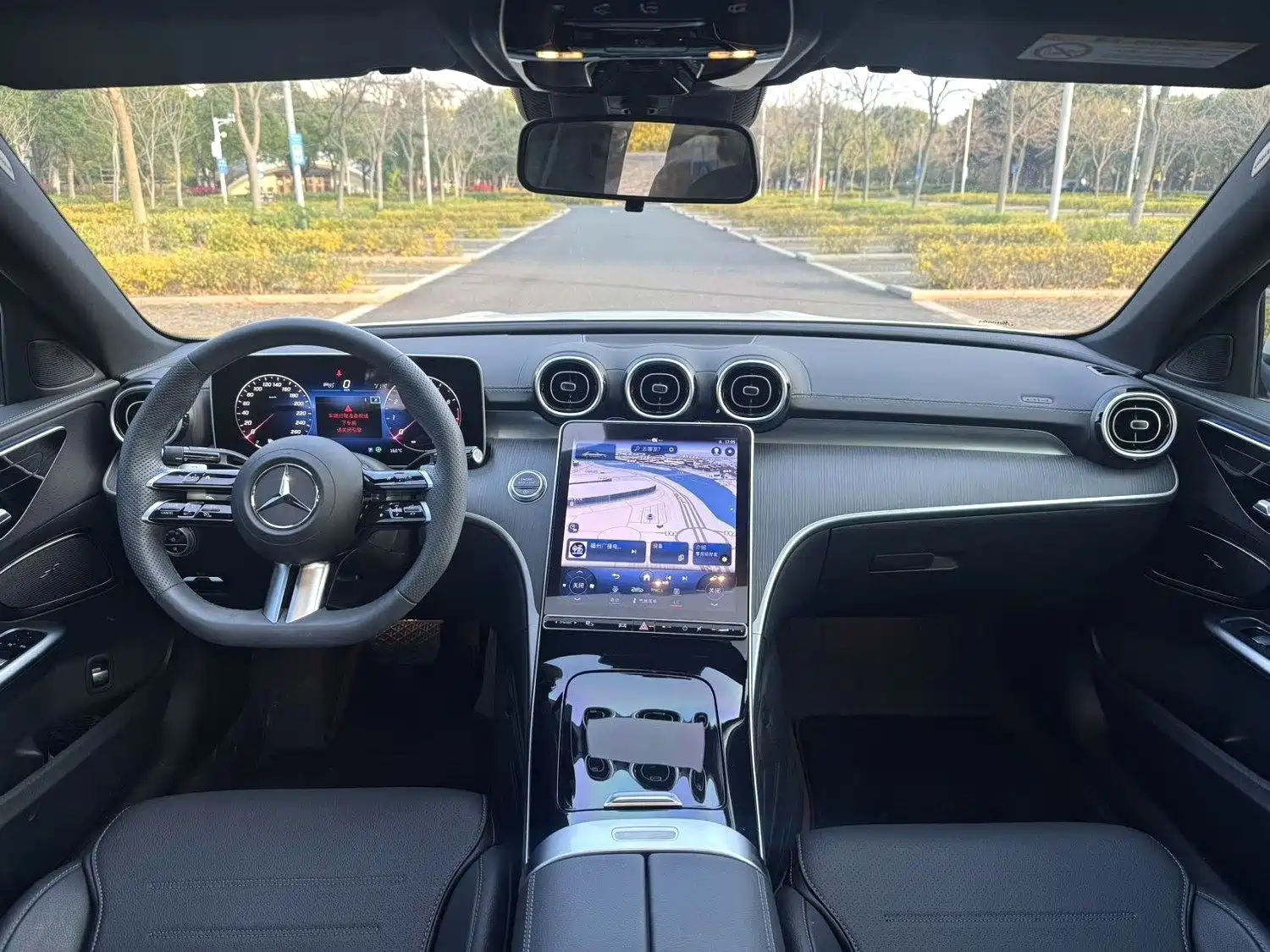 Фото 6 - Mercedes-Benz C-Class