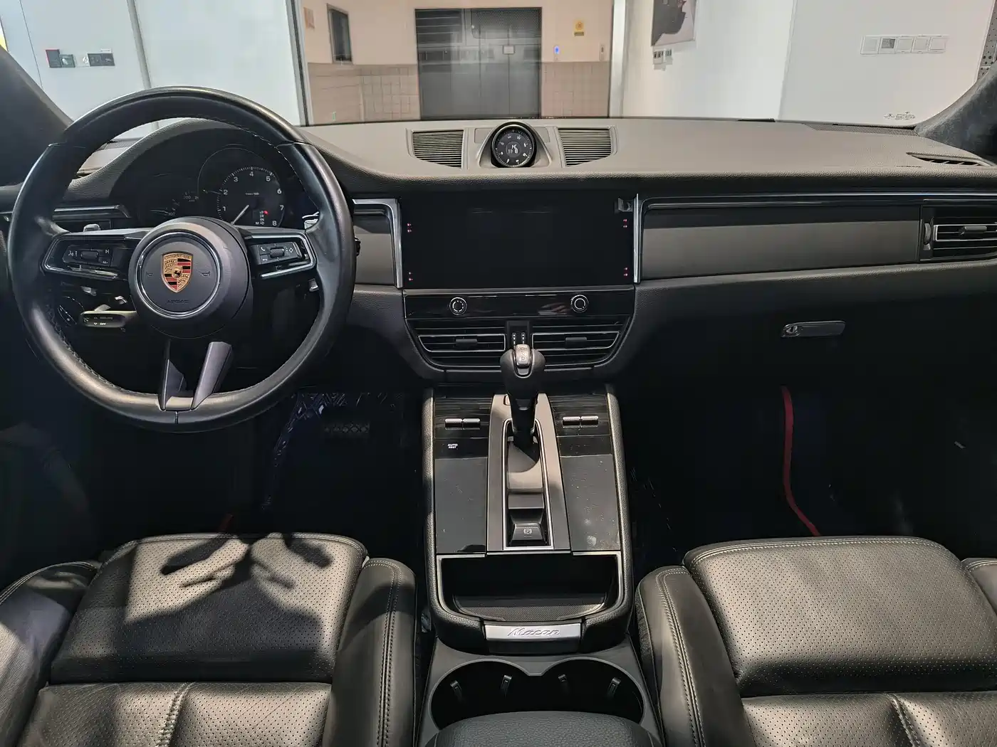 Porsche Macan 2022 Macan 2.0T фото 9