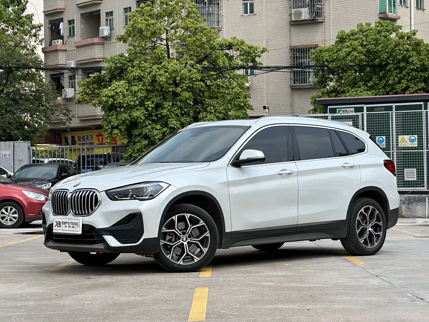 BMW X1