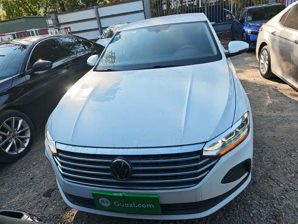 Volkswagen Lavida 2023 1.5L Auto Delight Edition фото 3