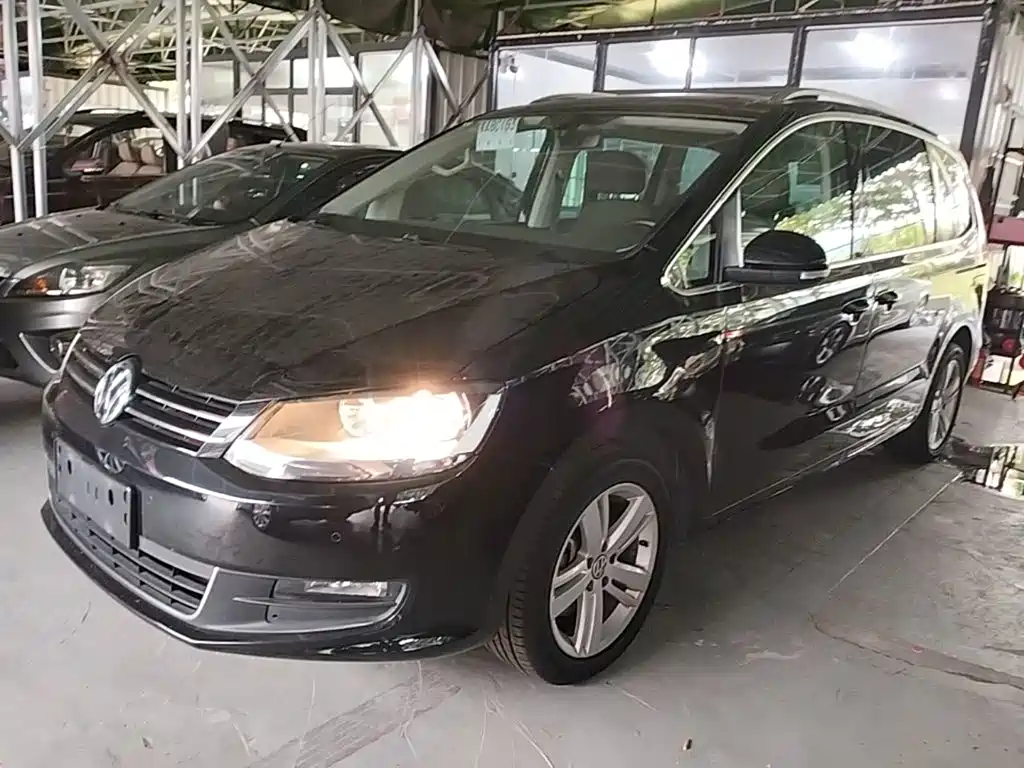 Volkswagen Sharan 2018 2018 380TSI Comfort 7-Seater