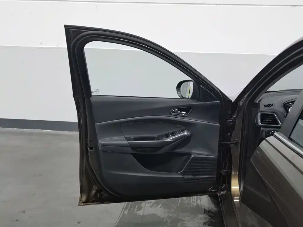 Ford Escort 2015 2015 1.5L Automatic Fashion