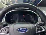 Фото 4 - Ford Edge