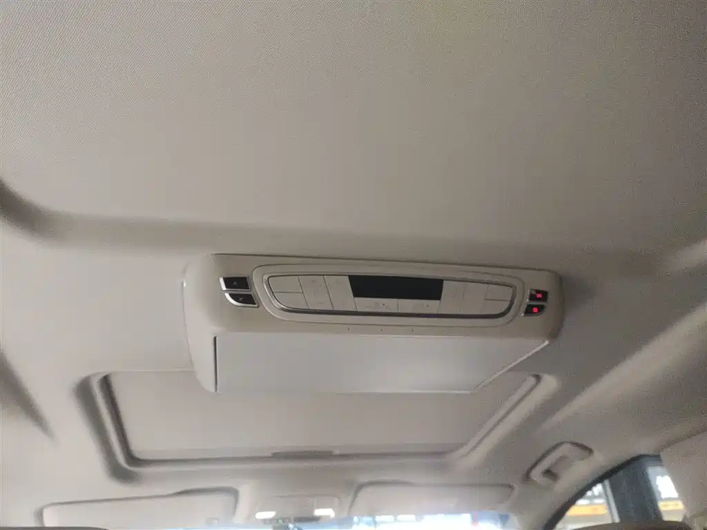 Buick GL8 2023 ES Landmaster Comfort фото 18