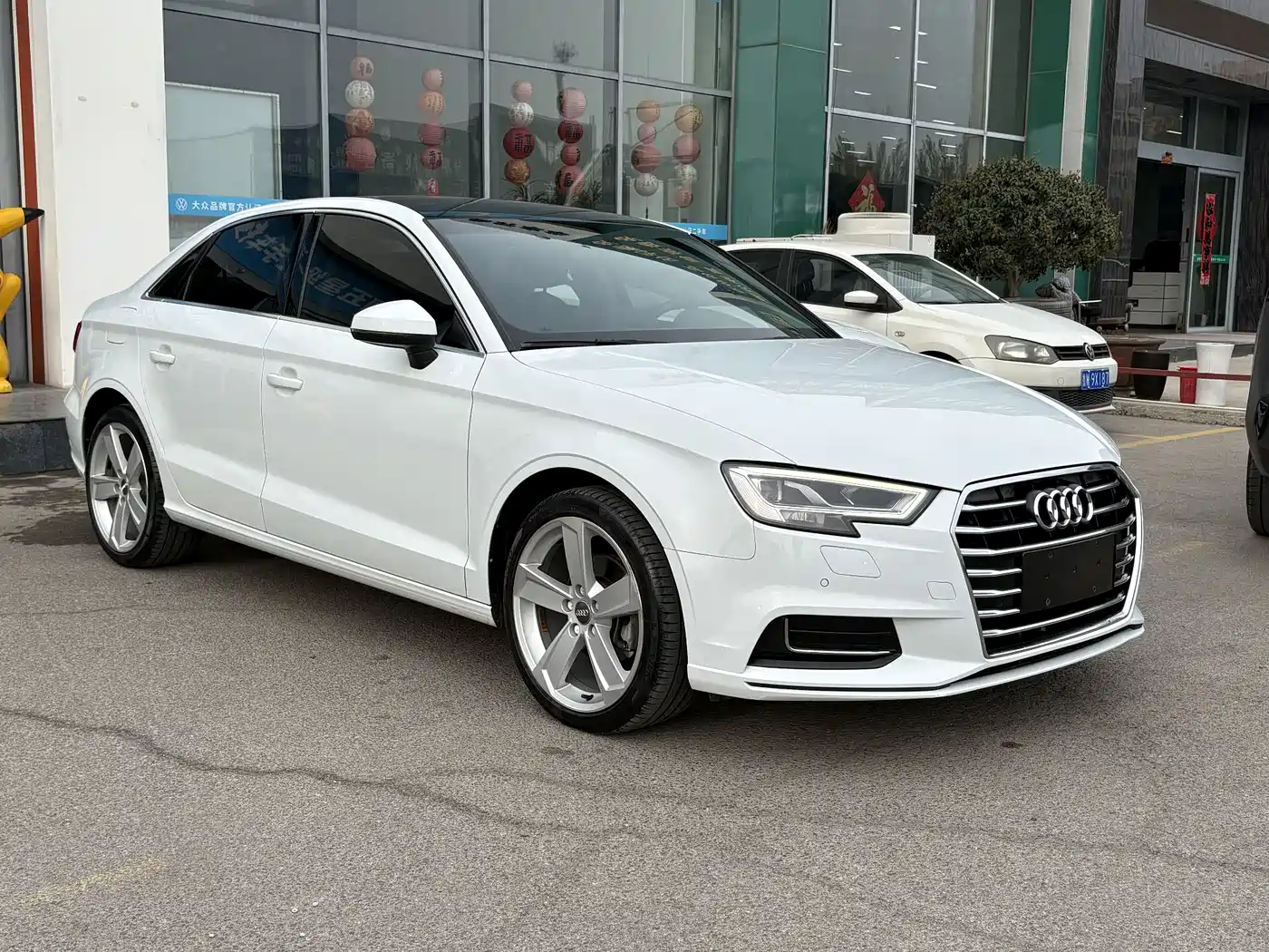 Audi A3 2018 30th Anniversary Limousine 35 TFSI Style фото 3