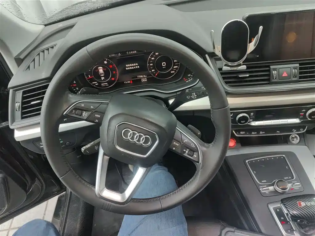 Audi Q5L 2020 40 TFSI Prestige Fashion фото 7