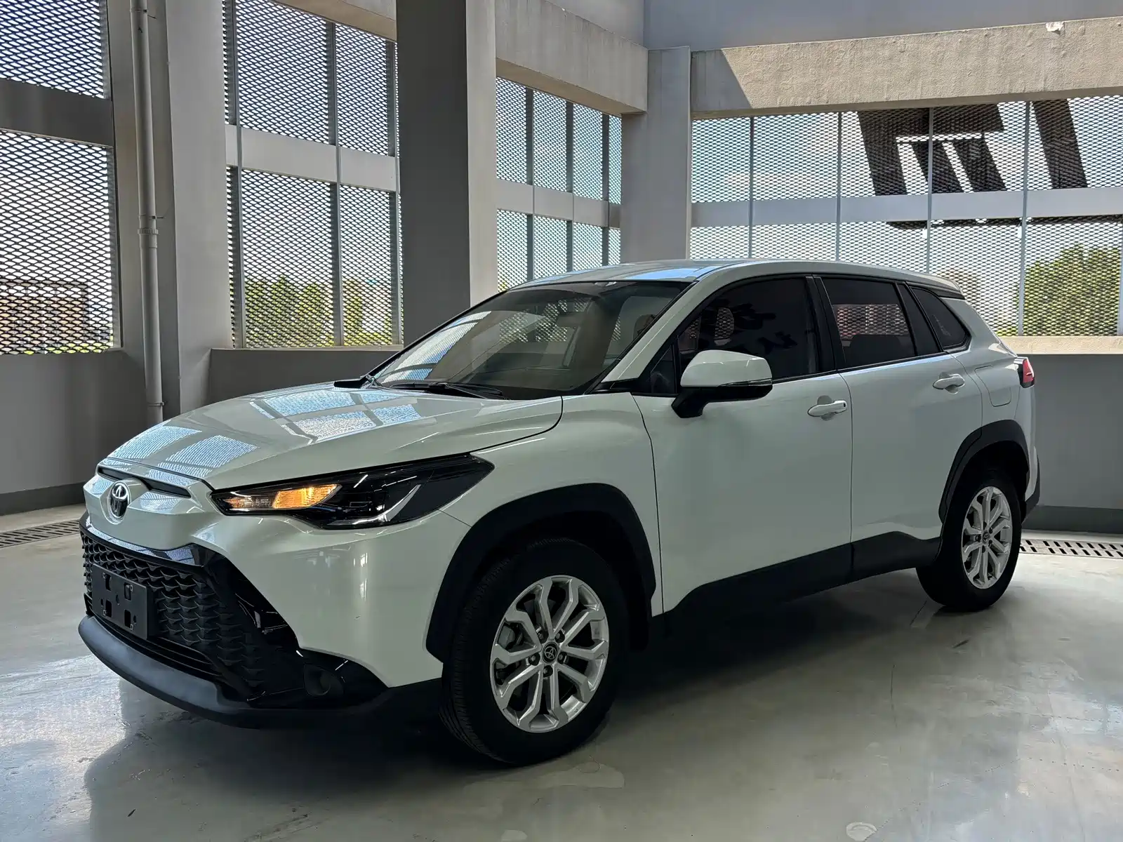 Фото 1 - Toyota Frontlander