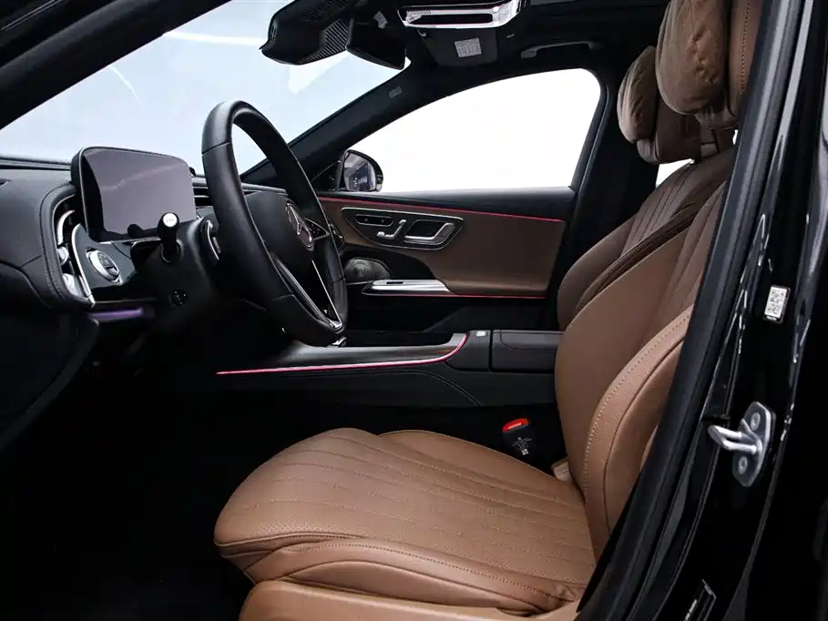 Mercedes-Benz E-Class 2024 Model E 300 L Luxury фото 12