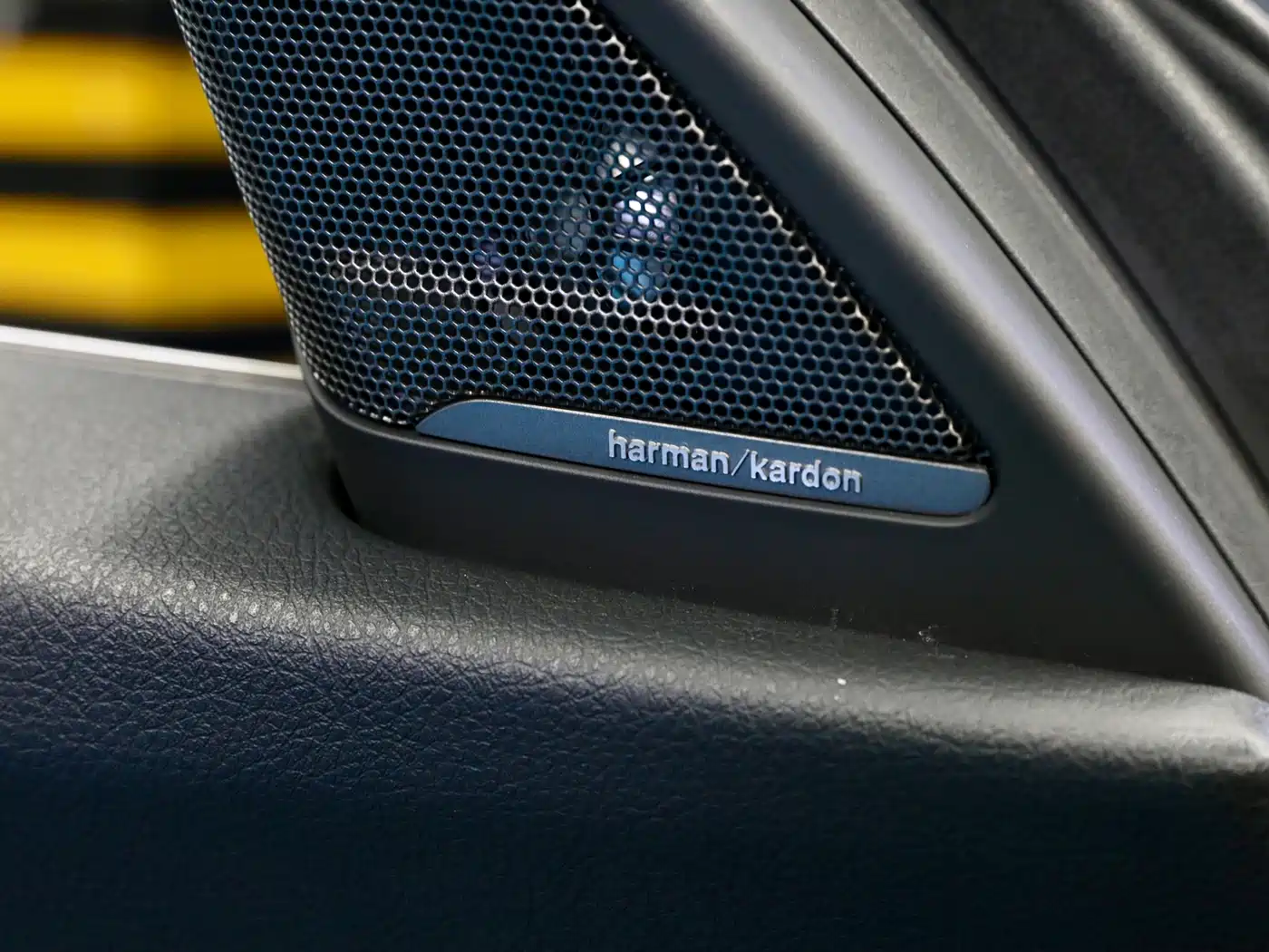 BMW 3 Series GT 2016 328i xDrive Design Package фото 15