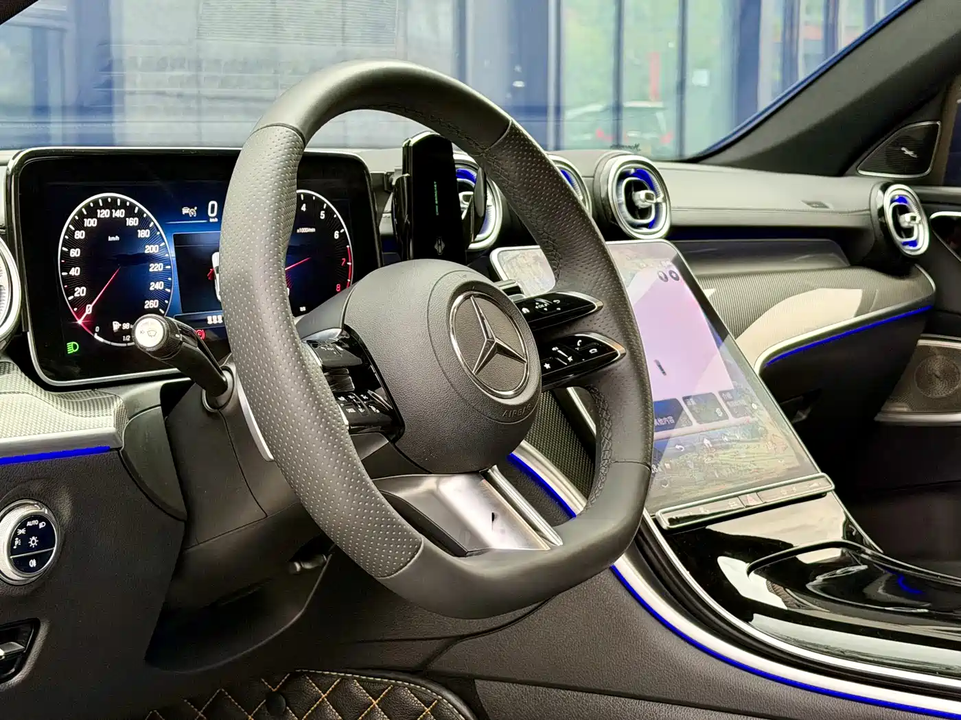 MERCEDES-BENZ C CLASS