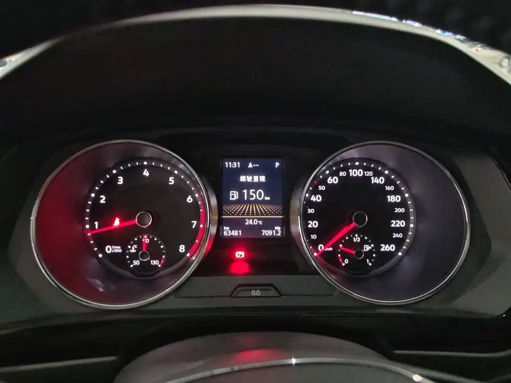 Volkswagen Tiguan L 2018 330TSI Automatic 2WD Comfort Edition фото 12