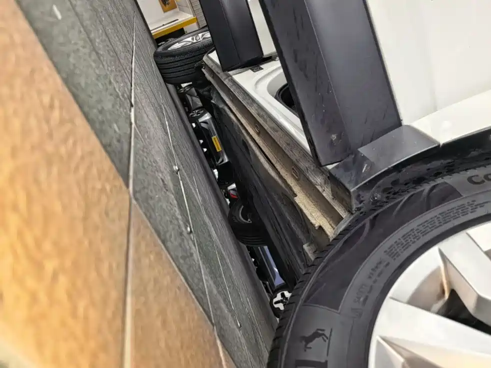 Volkswagen Tharu, миниатюра 17