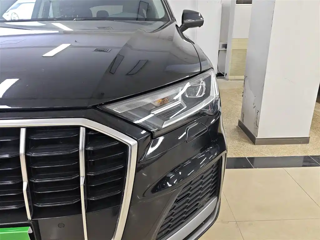 Audi Q7 2023 45 TFSI quattro S line Sport фото 24