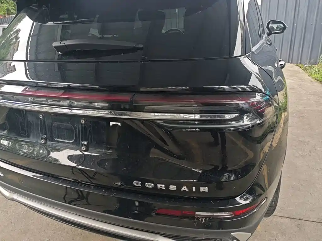 Фото 8 - Lincoln Corsair