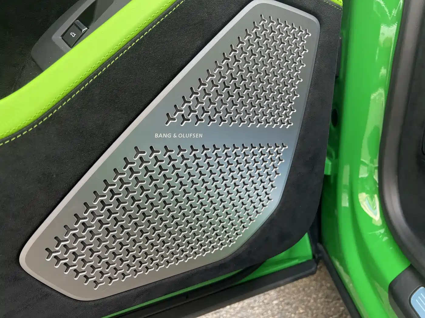 Lamborghini Urus 2022 4.0T V8 Performante фото 14
