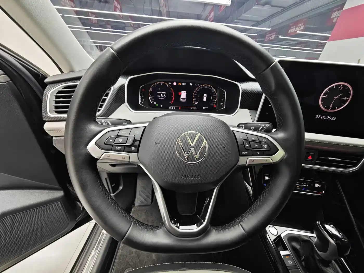 Volkswagen Tayron 2024 330TSI 2WD Luxury Plus Advanced фото 4