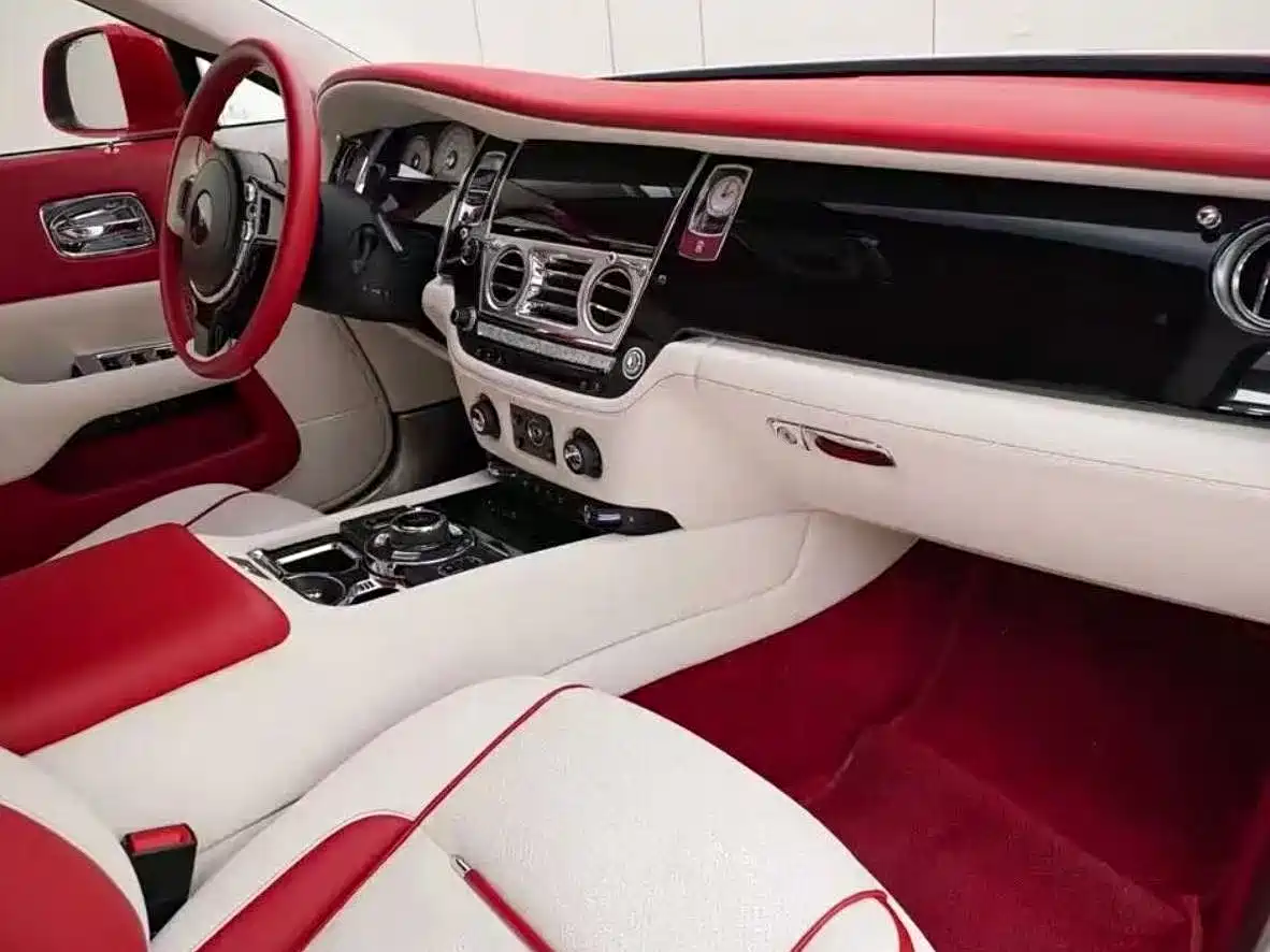 Rolls-Royce Wraith 2017 2018 6.6T Standard
