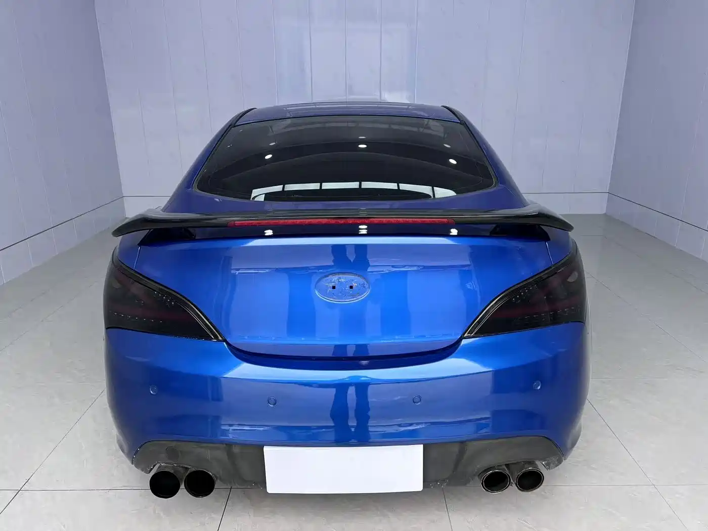 Hyundai Genesis Coupe 2009 2.0T Automatic Elegant Edition фото 4