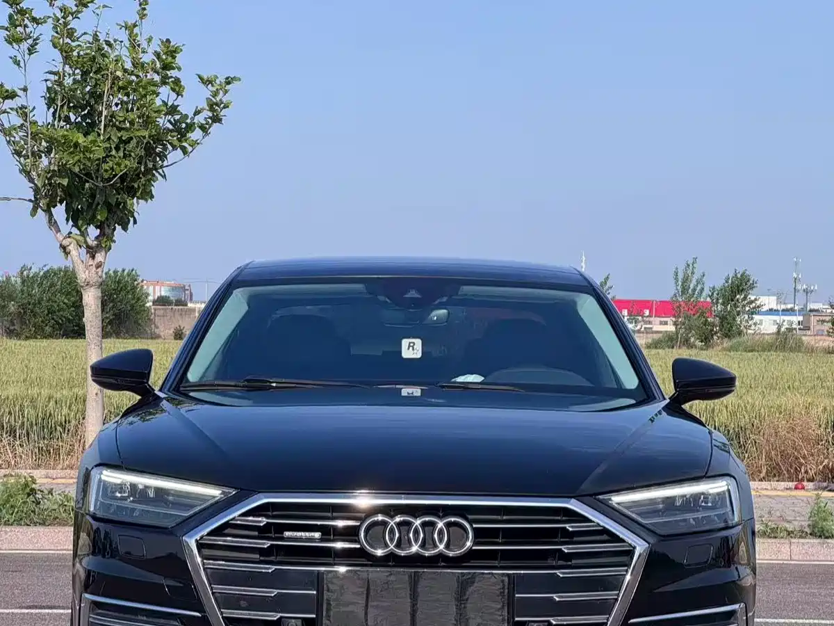 Audi A8 2019 Plus A8L 50 TFSI quattro Comfort фото 2