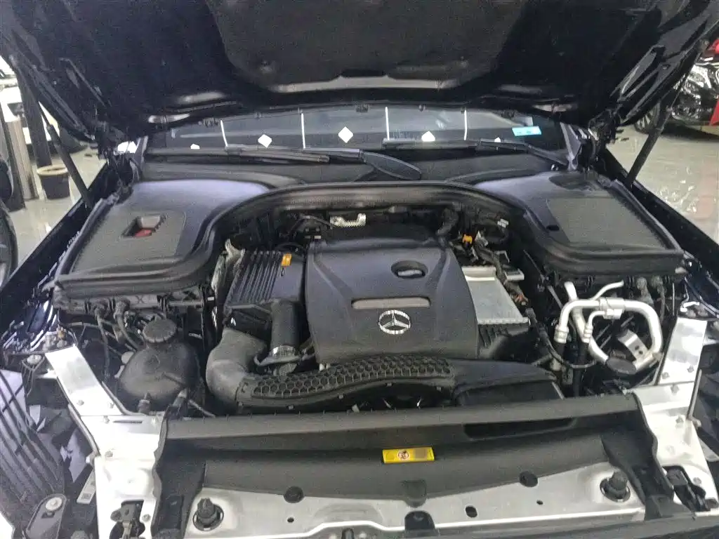 Mercedes-Benz GLC 2019 GLC 260 L 4MATIC Dynamic фото 16
