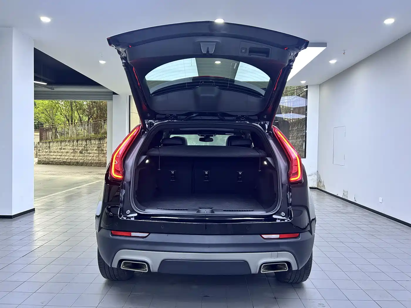 Cadillac XT4 2018 28T FWD Leading Edition фото 11