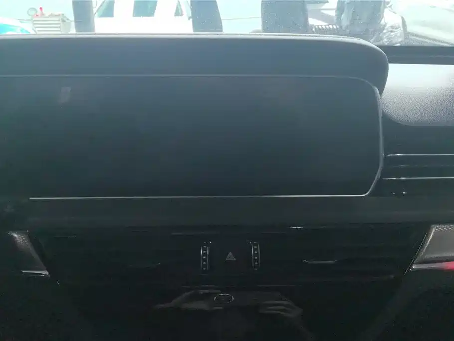 Hongqi HS5 2022 2.0T Smart Connect Flagship AWD Edition фото 13