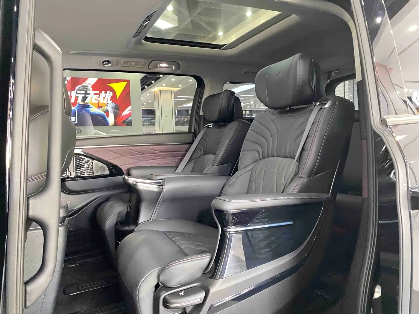GAC Trumpchi Trumpchi M8 2024 Master Series 400T Premium Edition фото 18