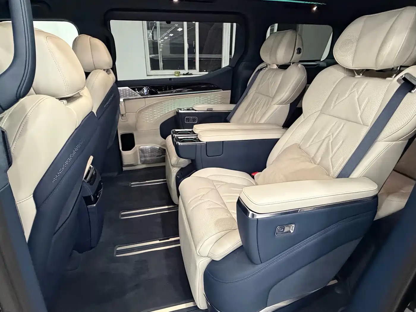 ZEEKR EXTREME KRYPTON 009