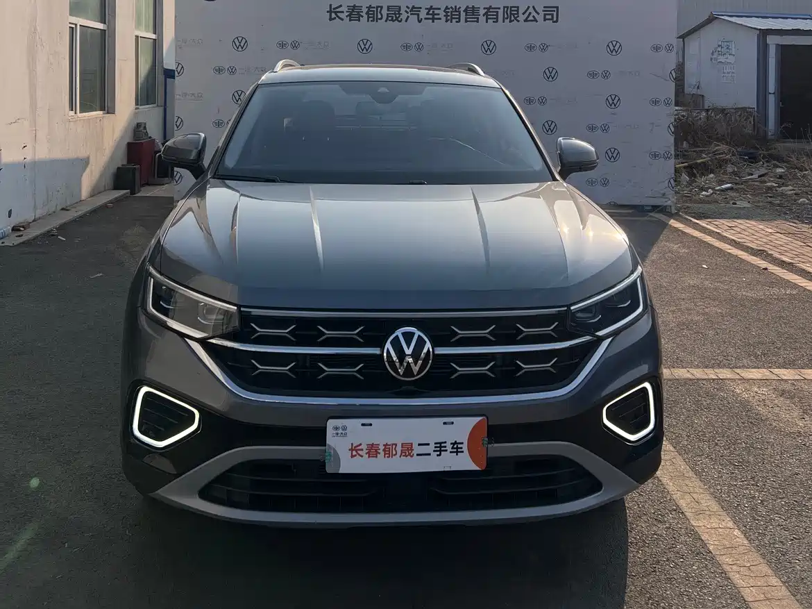 Volkswagen Tayron 2023 330TSI 2WD Luxury Plus Advanced Edition фото 2