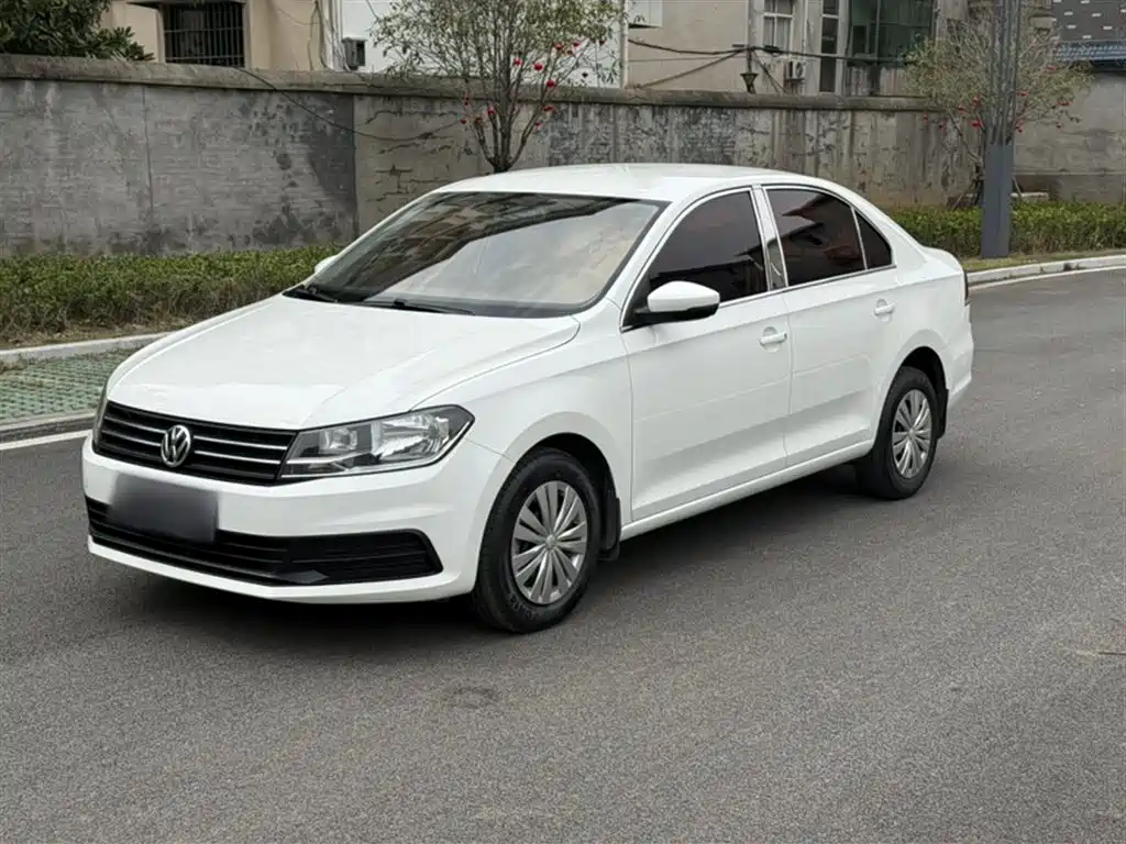 VOLKSWAGEN SANTANA