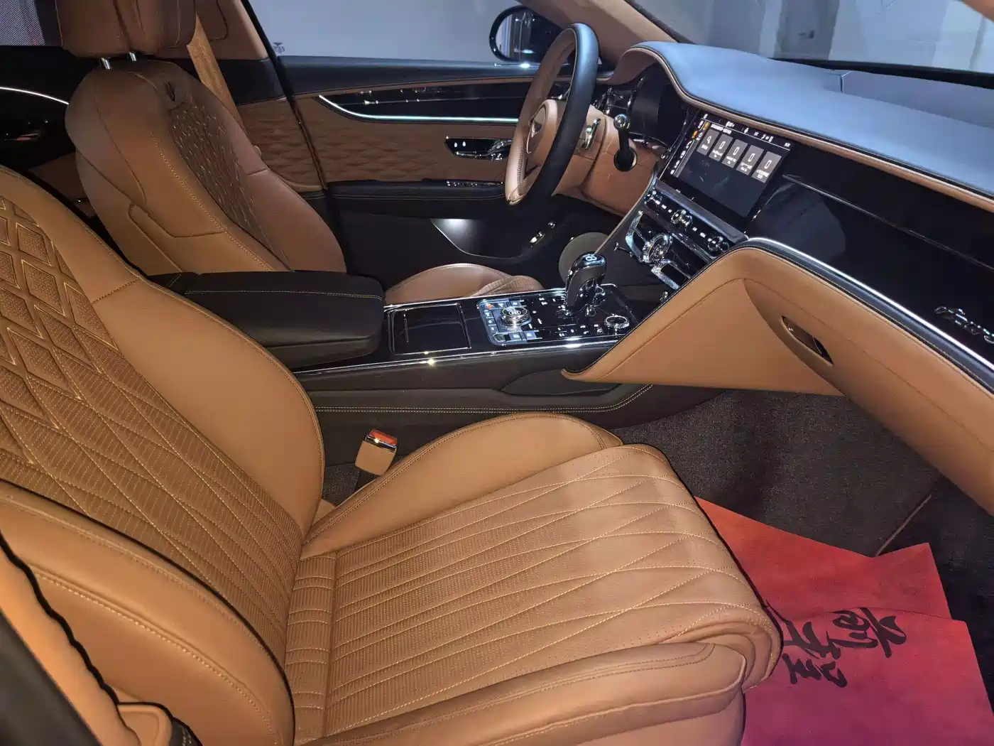 Bentley Flying Spur 2026 2024 4.0T V8 Elegance Edition