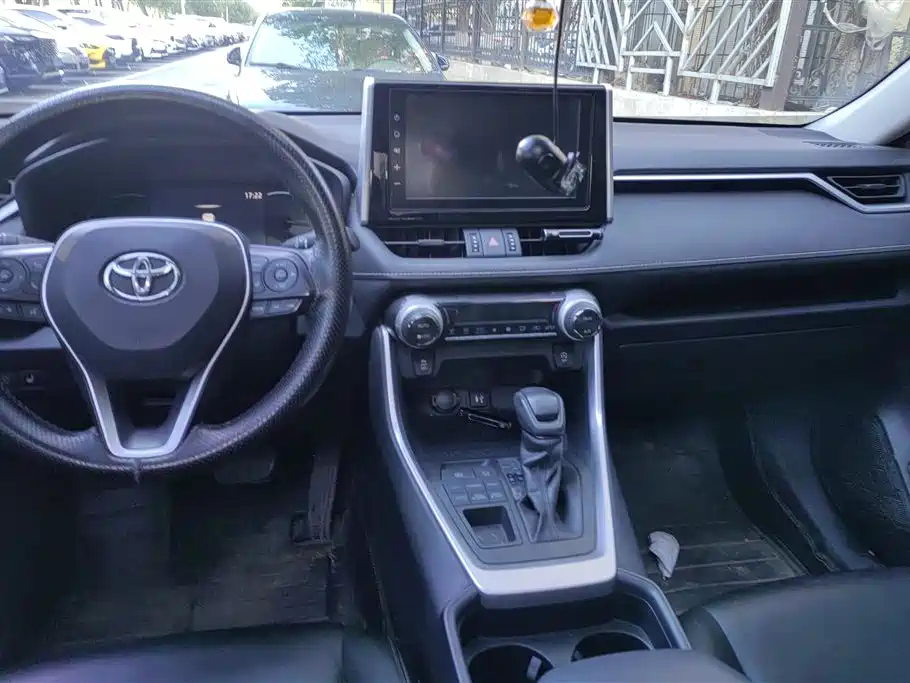 Toyota RAV4 Rongfang 2020 2.0L CVT AWD Trend Edition фото 12