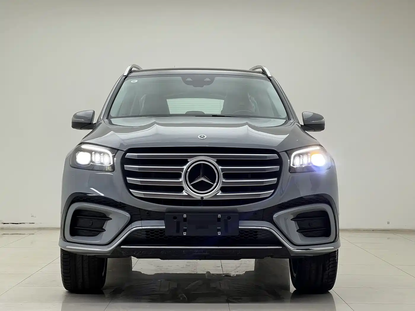 Mercedes-Benz GLS 2024 Model GLS 450 4MATIC Luxury фото 3