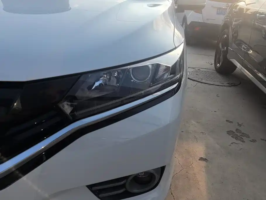 Honda Greiz 2017 2016 1.5L CVT Comfort Edition