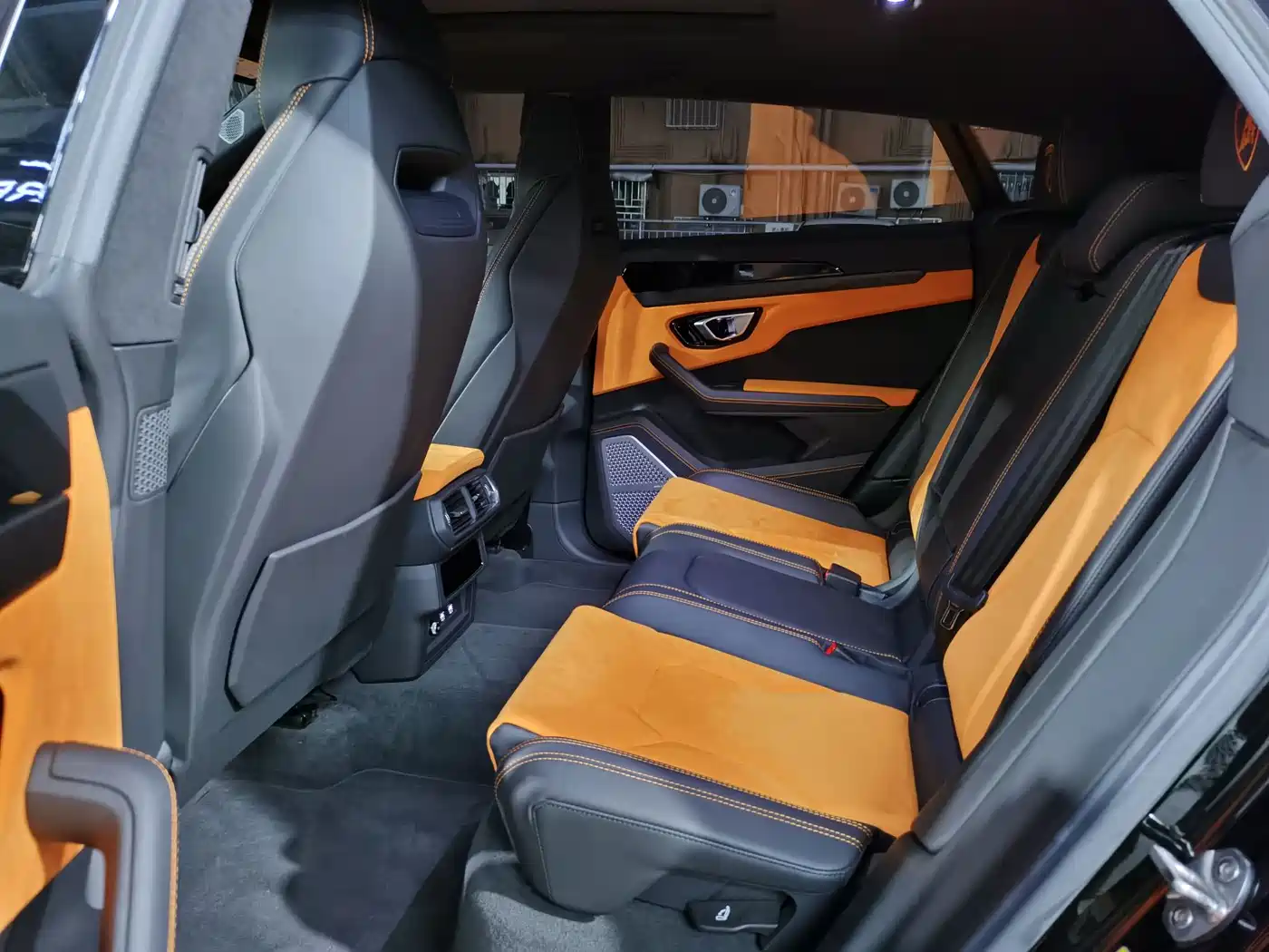 Lamborghini Urus 2021 4.0T V8 фото 7