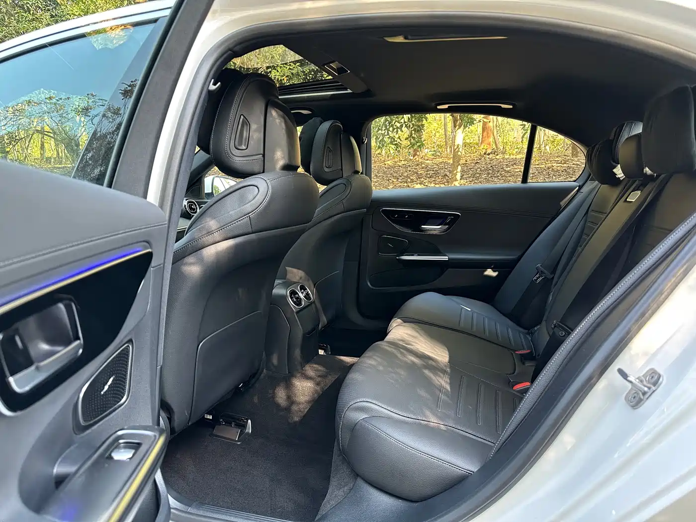 Mercedes-Benz C-Class 2024 Facelift C 200 L Sport фото 9