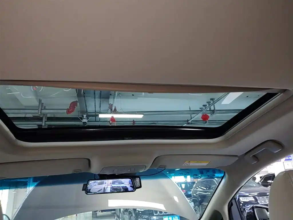 Buick GL8 2017 25S Premium Model China V фото 18
