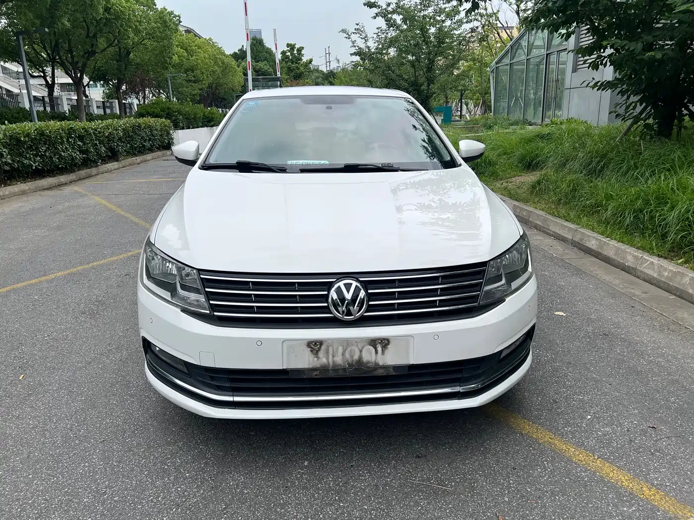 Volkswagen Lavida 2017 230TSI DSG Comfort Edition фото 2