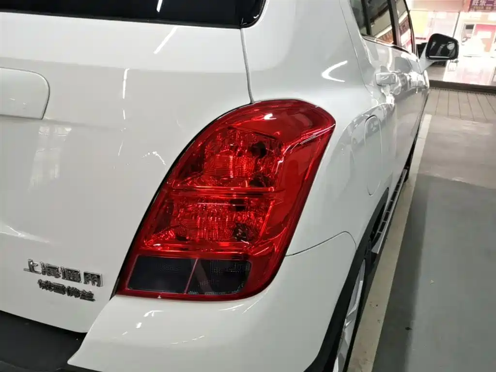 Chevrolet Trax 2014 1.4T Automatic 2WD Luxury фото 8