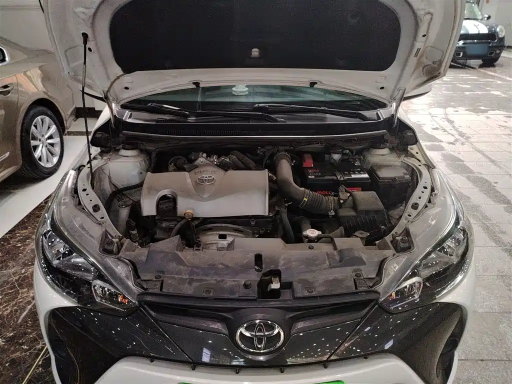 Toyota YARiS L Zhi Xuan 2016 Facelift 1.5E CVT Charming Edition фото 20