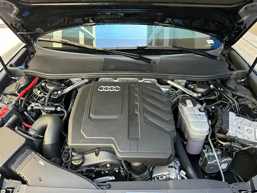 Audi A6L 2025 45 TFSI quattro Premium Sport фото 7