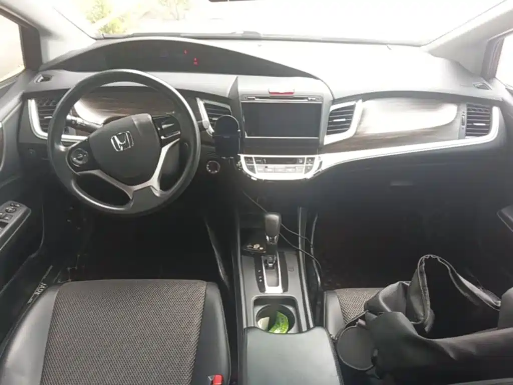 Honda Jade 2018 2017 1.8L Automatic Comfort Edition 5-seater