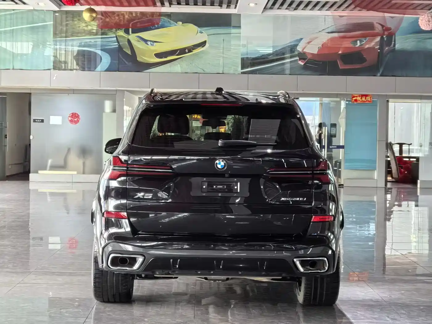 BMW X5 2023 xDrive 30Li Premium M Sport Black Night Package фото 17
