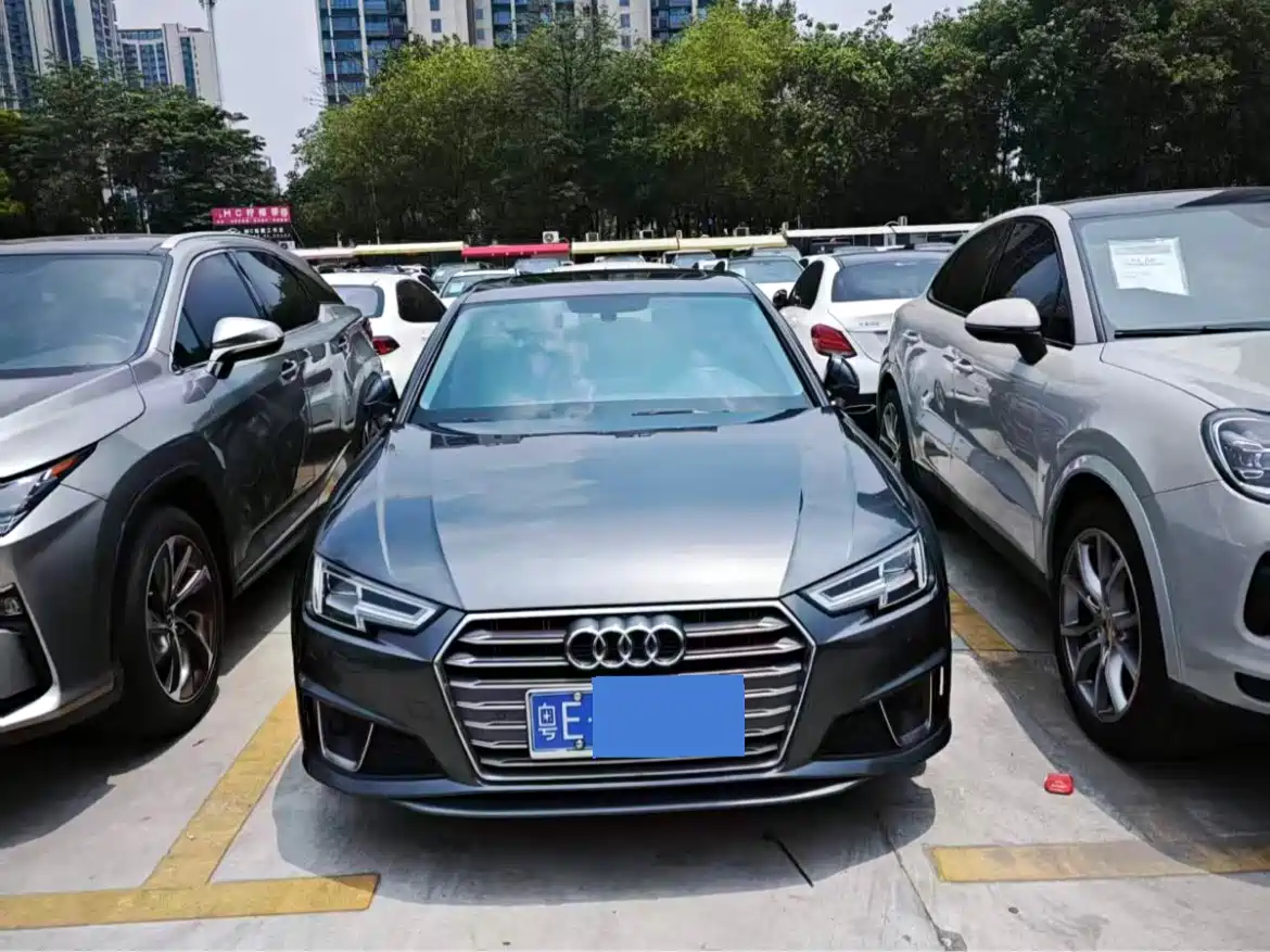 Audi A4L 2019 40 TFSI Sport (China VI) фото 2